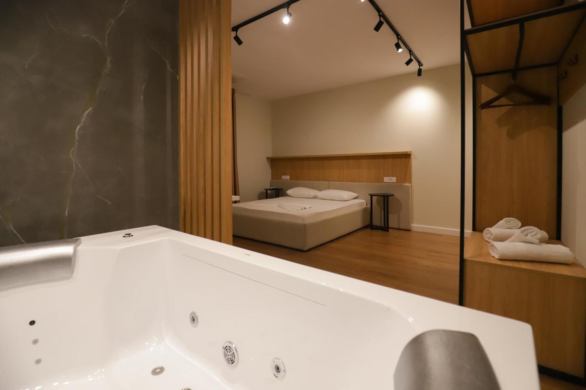 Hotel Relax Center